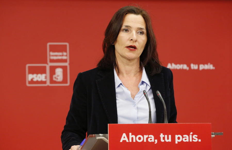 Luz Martínez Seijó